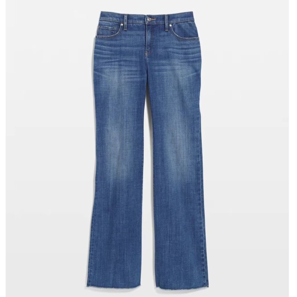 Chico's So Slimming Girlfriend Flare Jeans Jessamine Indigo Size 2R. NWT